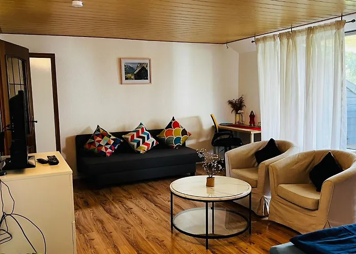 Private Studio Apartment With Balcony In Dortmund-Brackel